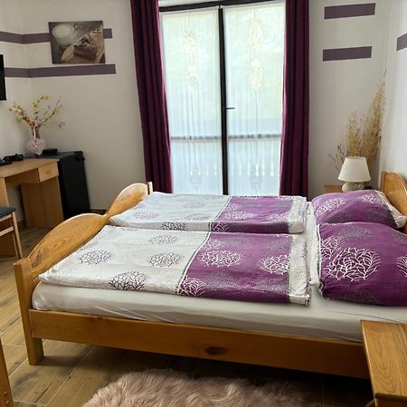 Guest House Kmecki Hram Fortuna Idrija Ngoại thất bức ảnh