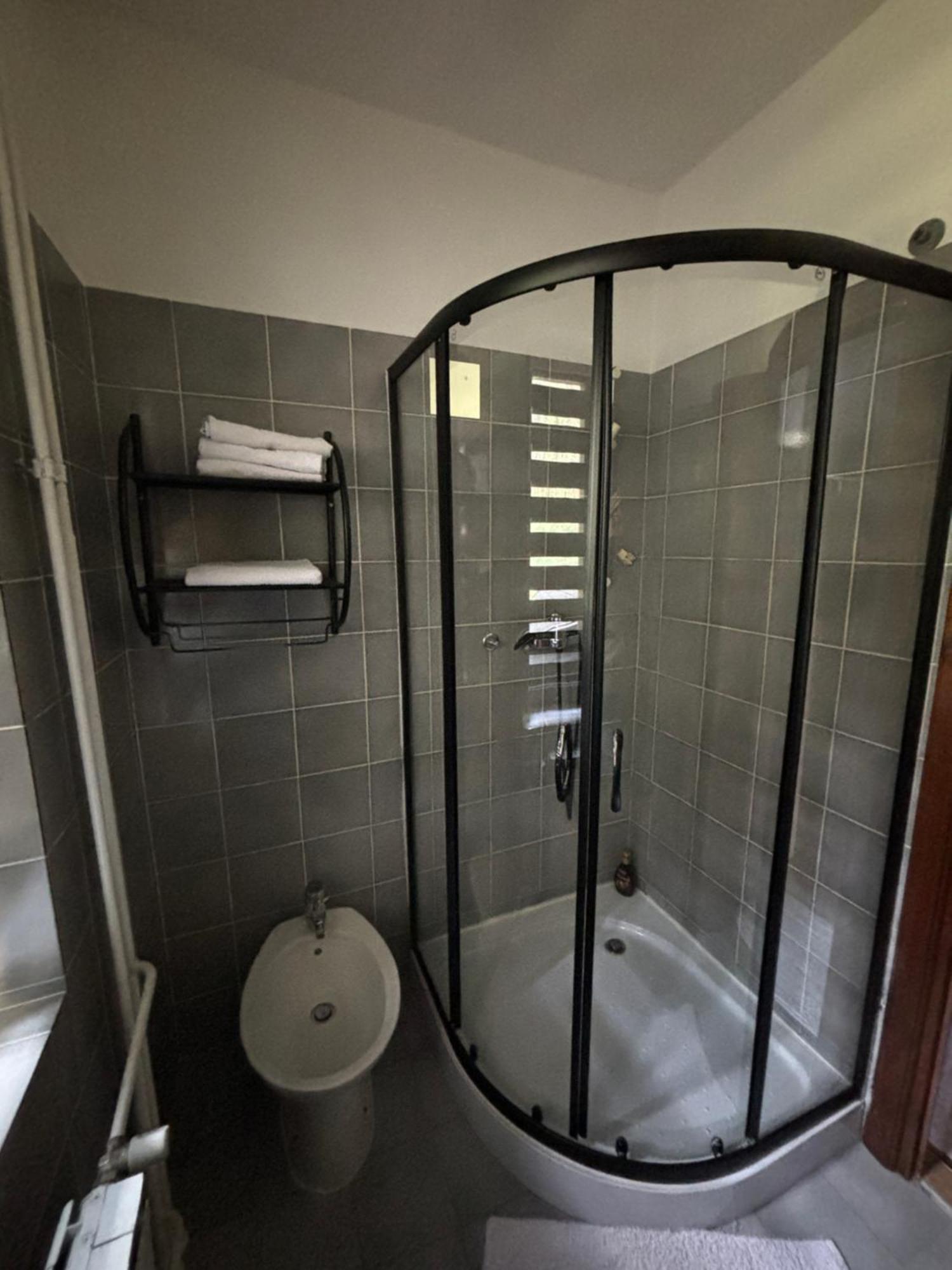 Guest House Kmecki Hram Fortuna Idrija Ngoại thất bức ảnh
