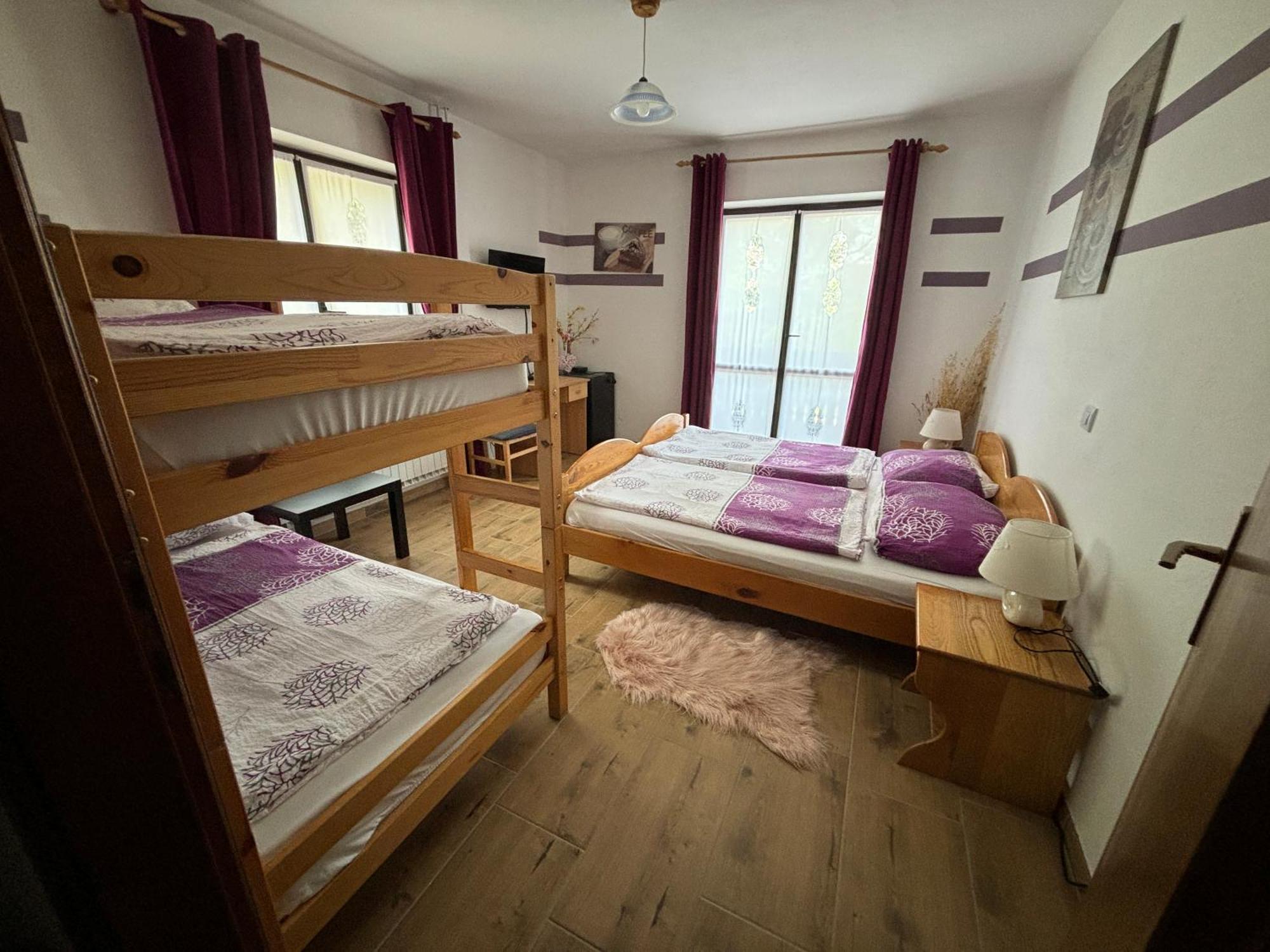 Guest House Kmecki Hram Fortuna Idrija Ngoại thất bức ảnh